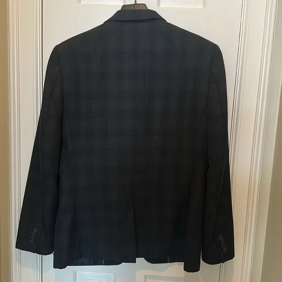 Banana Republic Men’s Sport Coat, Tailored Fit, navy/gray plaid, 42 - Picture 6 of 8